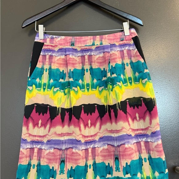 Sandro size 6 EUC Vibrant Patterned Mini Skirt - Picture 8 of 14